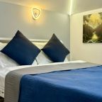 Апартаменты (Апартаменты №11 "Семейный Люкс" на мансардном этаже), Апартаменты Саквояж