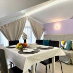 Апартаменты (Апартаменты №11 "Семейный Люкс" на мансардном этаже), Апартаменты Саквояж