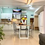 Апартаменты (Апартаменты №12 "Семейные" на мансардном этаже), Апартаменты Саквояж