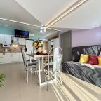 Апартаменты (Апартаменты №12 "Семейные" на мансардном этаже), Апартаменты Саквояж