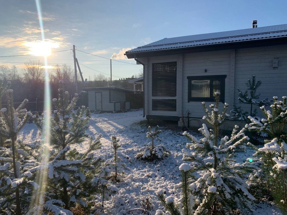 Дом (Из бруса с камином и баней из осины для 6 человек), Коттедж SNHAUS