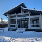 Дом (Из бруса с камином и баней из липы для 6 человек), Коттедж SNHAUS