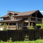 Дом (С 3 спальнями и сауной для 10 человек), Коттедж SNHAUS