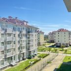 Апартаменты (Евро двухкомнатный апартамент с кухней и с балконом  в Сириусе АС 2-407), Апартаменты Море Сириуса