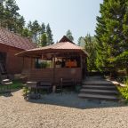 Своя ухоженная территория, Гостевой дом Удачный