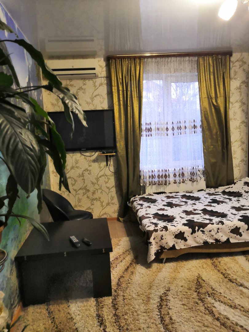 Квартира (1 квартира 2-х комнатная) гостевого дома Дом у моря, Сириус