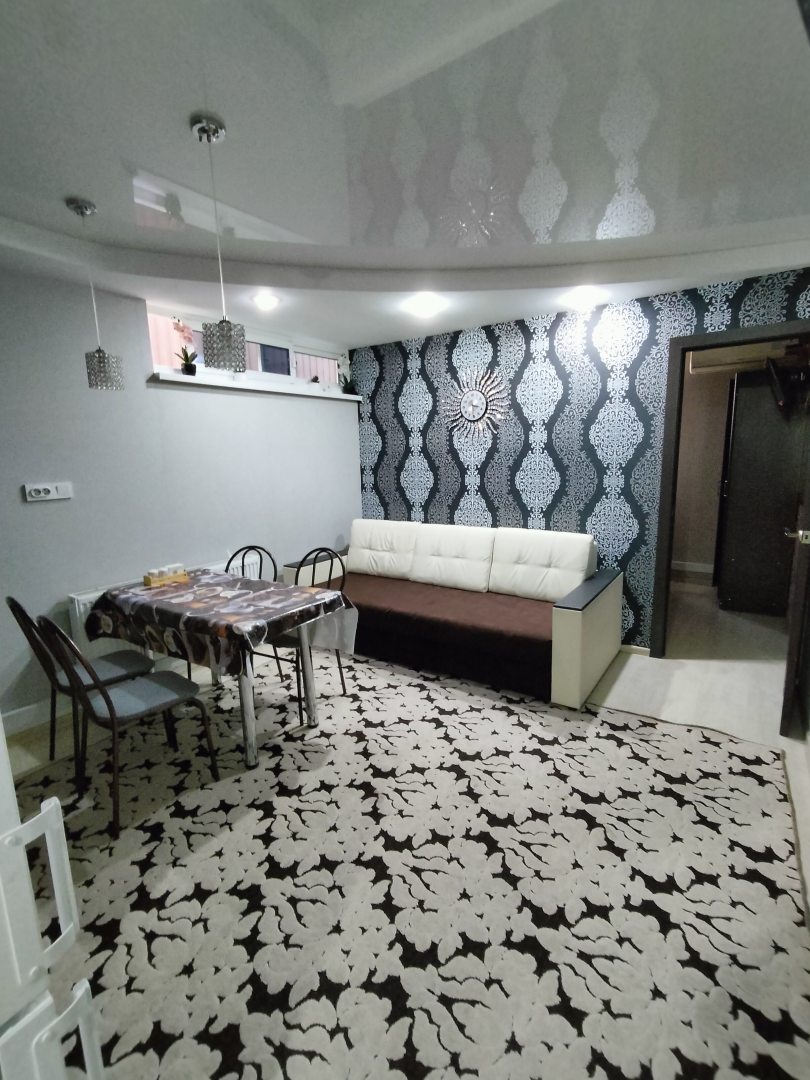 Квартира (Трехкомнатная квартира 11) гостевого дома Дом у моря, Сириус