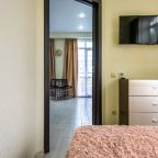 Апартаменты (Oplot Apartments SORRENTO PARK 97), Oplot Apartments Sorrento Park