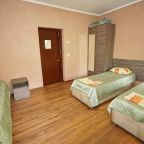 Трехместный (Эконом), База отдыха Южный Парус