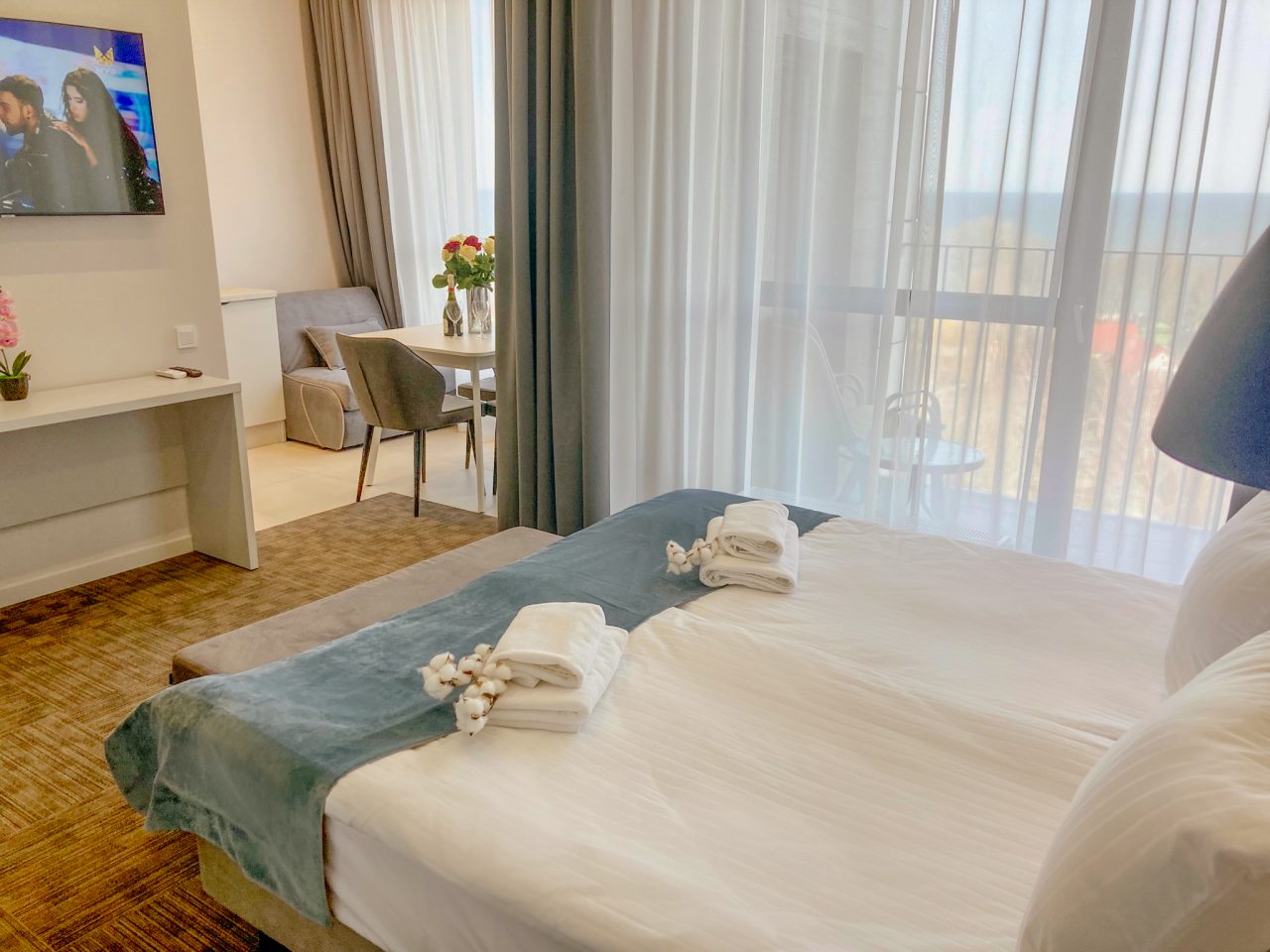 Апартаменты (Sun City Apartments 3 на 9 этаже с видом на море), Апартаменты Сан Сити Апартментс 3