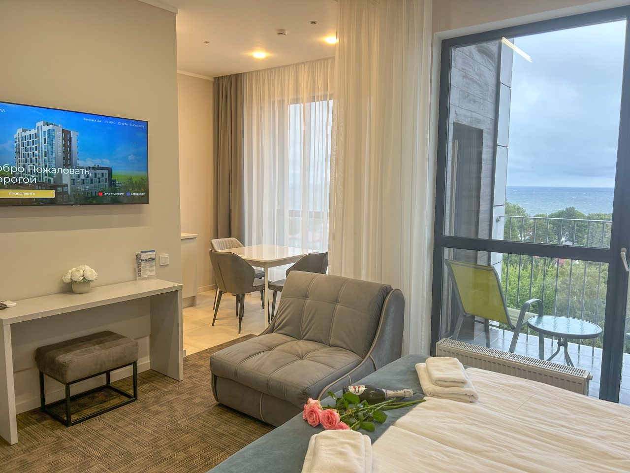Апартаменты (Sun City Apartments 3 на 9 этаже с видом на море), Апартаменты Сан Сити Апартментс 3