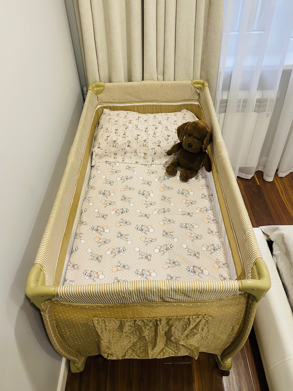 Детская кроватка