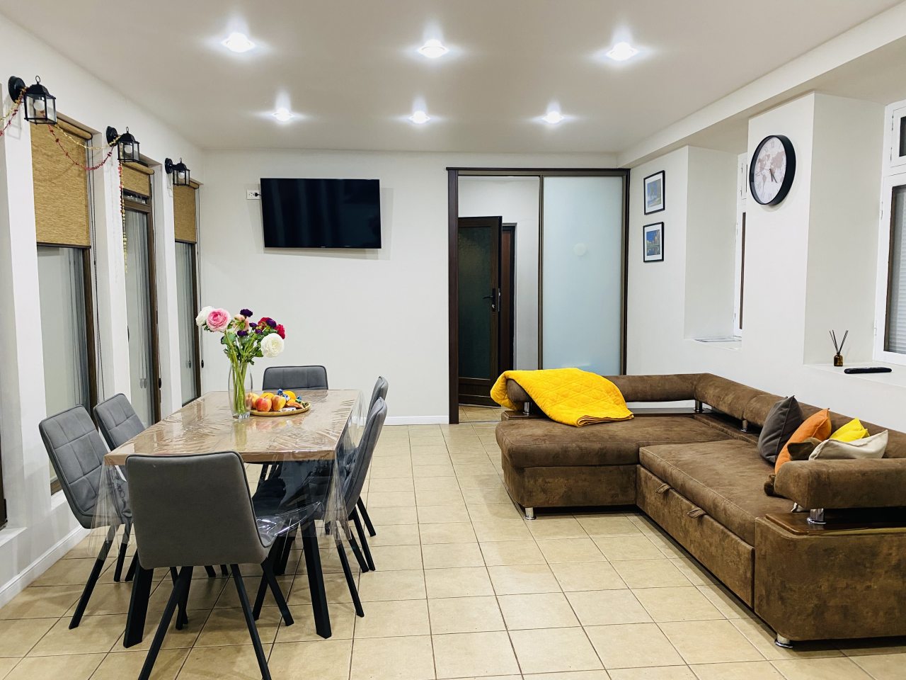 Дом (Домик в сердце Сочи), Апартаменты Домик в сердце Сочи