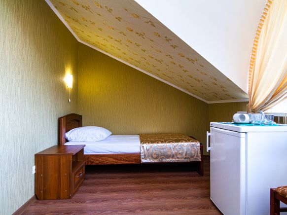 Фотография номера гостевого дома ЮГ