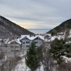 Вид на Байкал, Гостевой дом Шале Листвянка