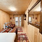 Двуспальная кровать + диван-кровать