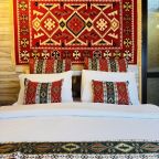 Семейный (Двухкомнатный №5 | 2 этаж | без балкона), Гостевой дом Hayat Haus