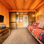 Семейный (Двухкомнатный №5 | 2 этаж | без балкона), Гостевой дом Hayat Haus