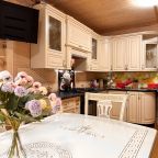 Кухня на 1 этаже дома.