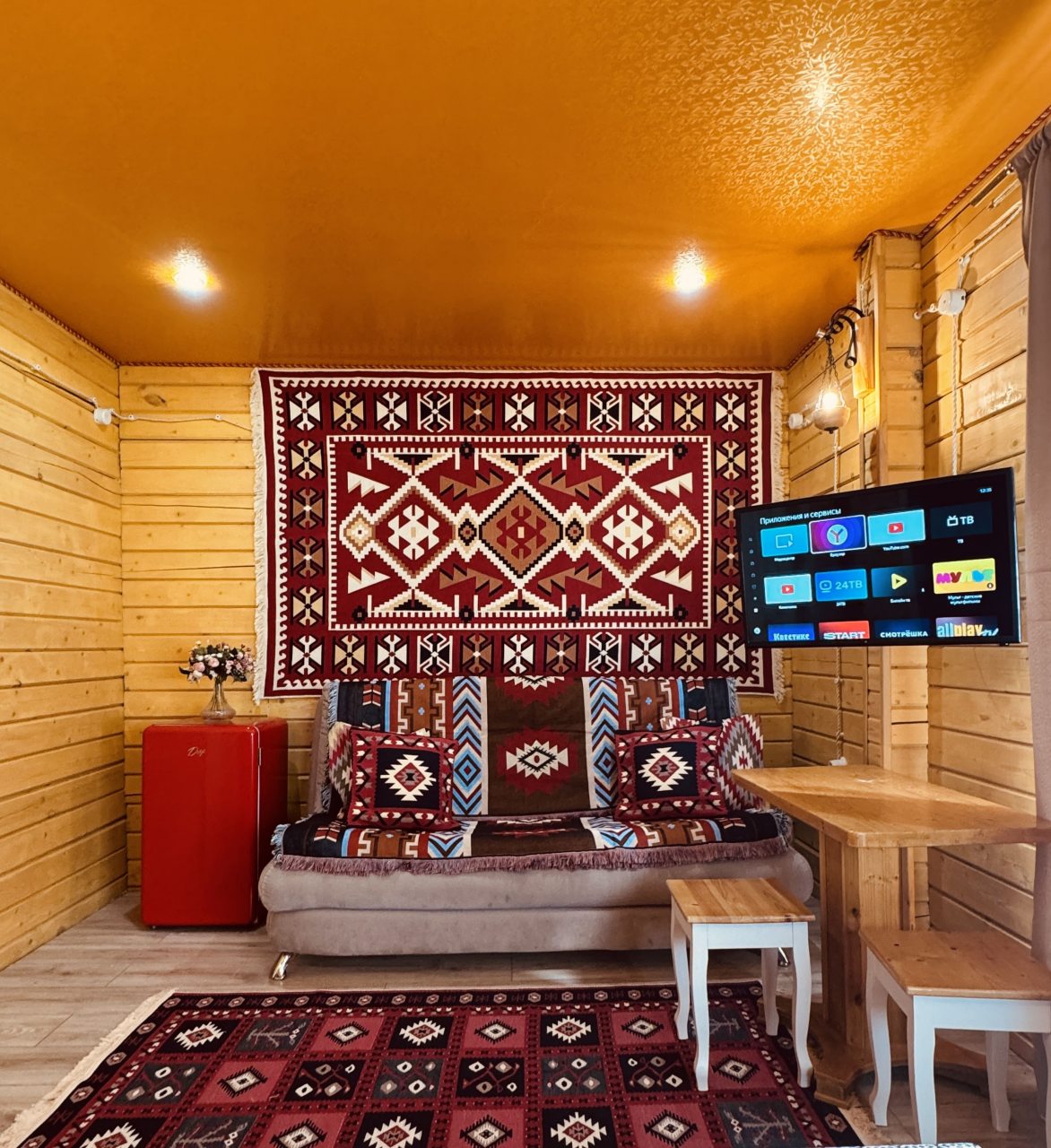 Номер (Двухместный улучшенный стандарт | без балкона | 2 этаж), Гостевой дом Hayat Haus