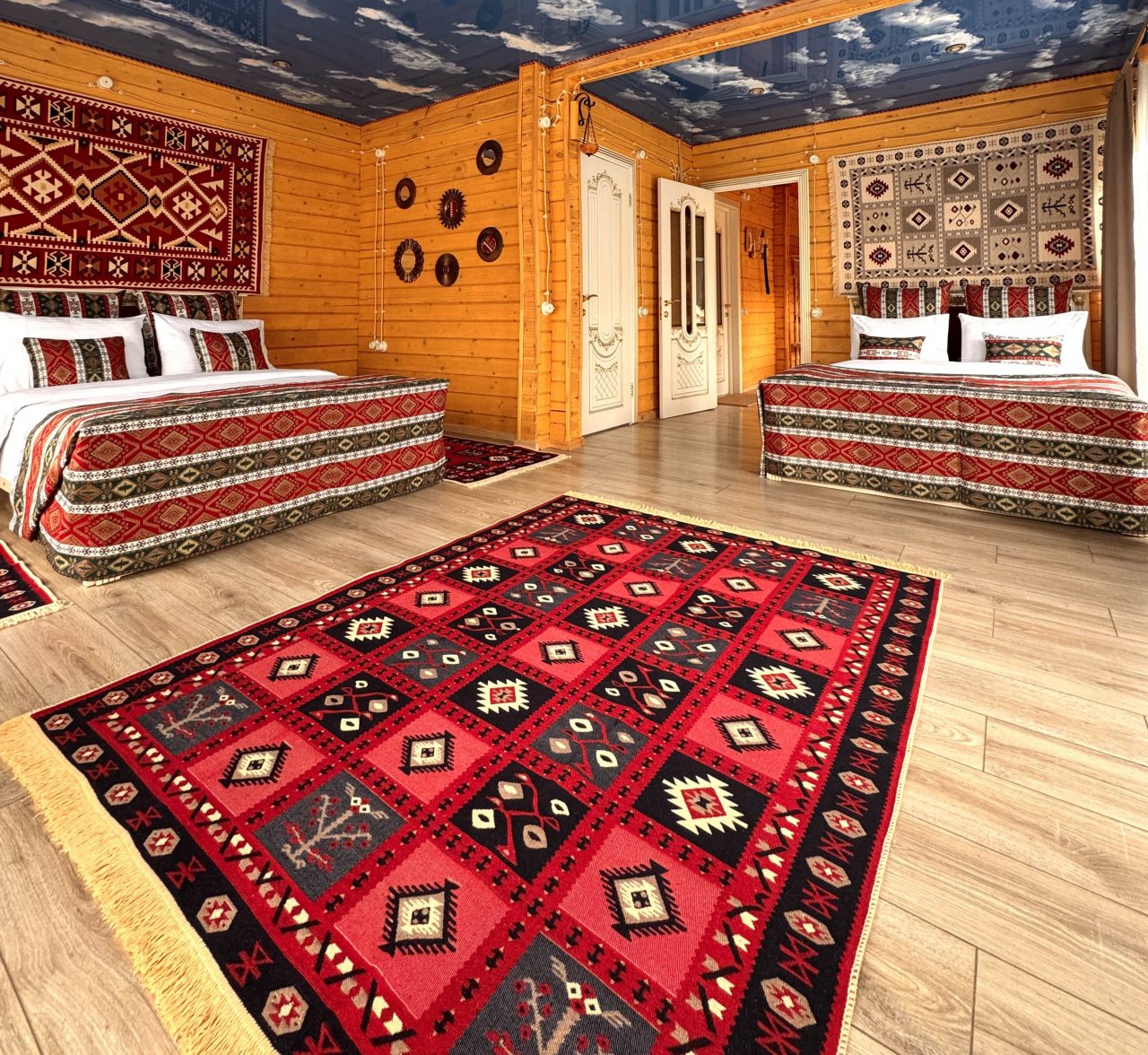 Апартаменты (Двухкомнатный комфорт с общей террасой и видом на горы | 2 этаж), Гостевой дом Hayat Haus