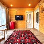 Апартаменты (Двухкомнатный комфорт с общей террасой и видом на горы | 2 этаж), Гостевой дом Hayat Haus