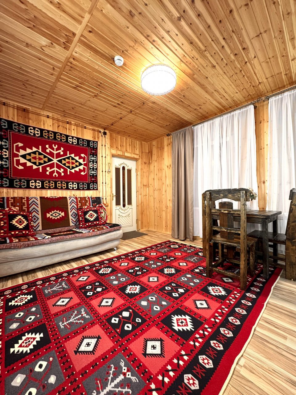 Номер (Трехкомнатный комфорт с кухонным уголком | 1 этаж), Гостевой дом Hayat Haus