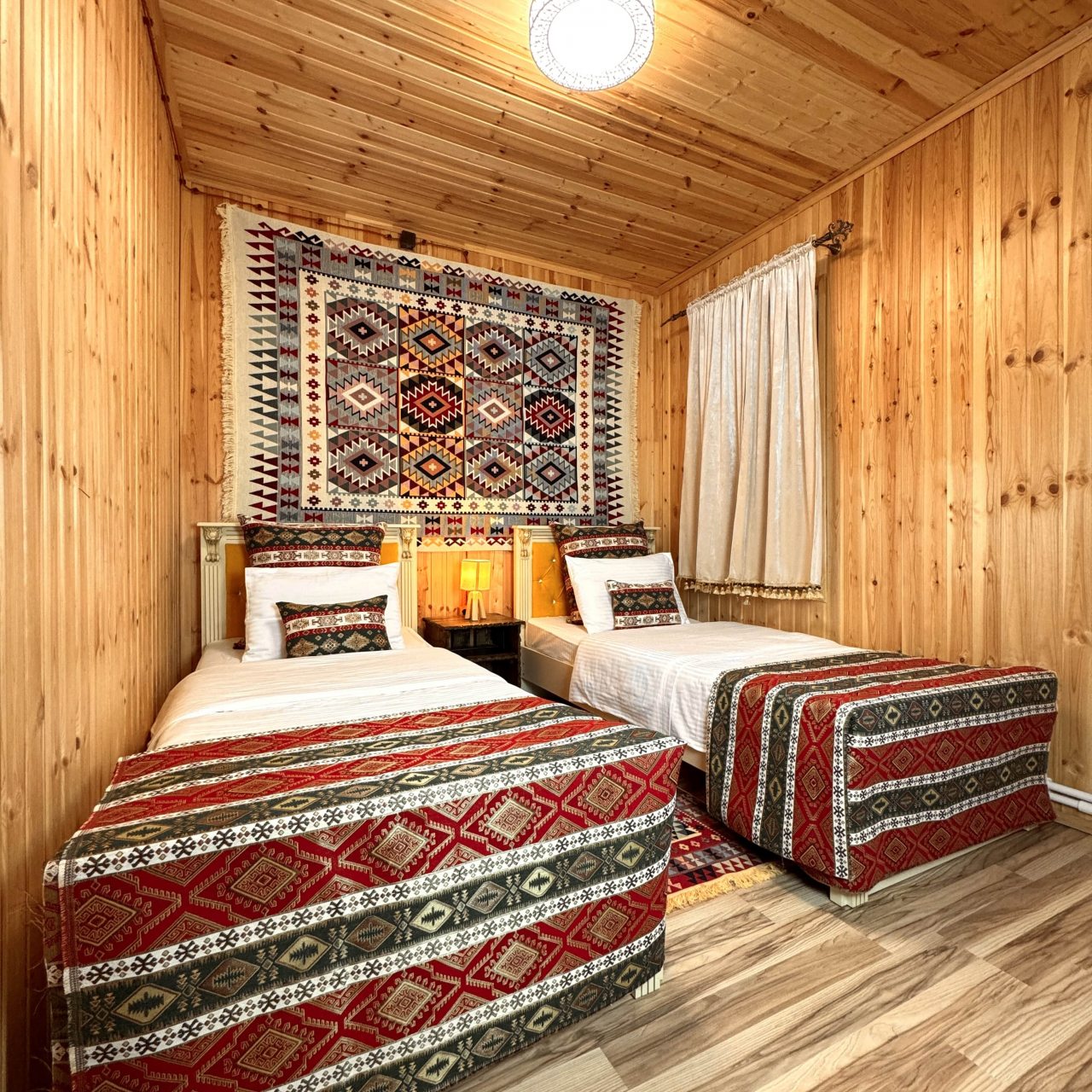 Номер (Трехкомнатный комфорт с кухонным уголком | 1 этаж), Гостевой дом Hayat Haus