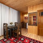 Номер (Трехкомнатный комфорт с кухонным уголком | 1 этаж), Гостевой дом Hayat Haus