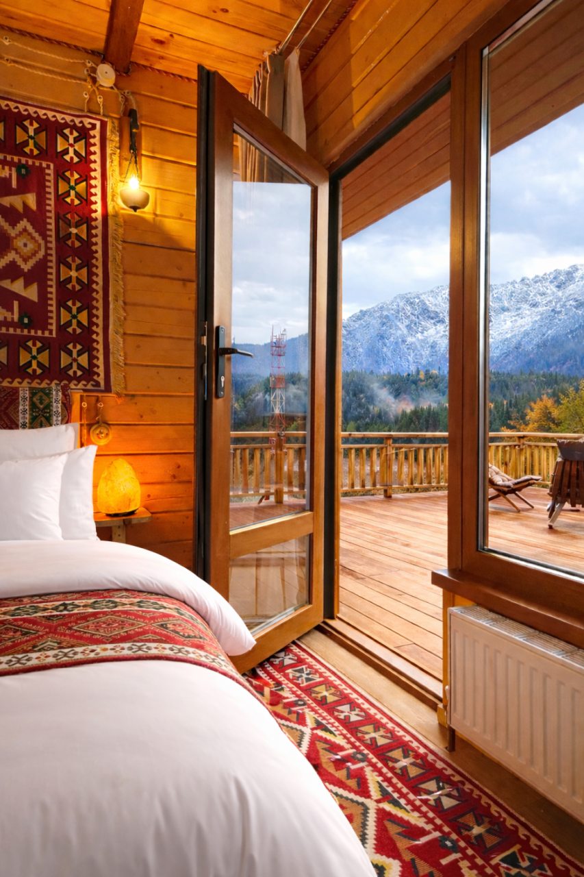 выход на балкон с общей террасой