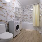 Четырехместный (N-92), Апартаменты Янтарная Корона