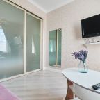 De Luxe (Апартаменты Петровские №13), Апартаменты Петровские