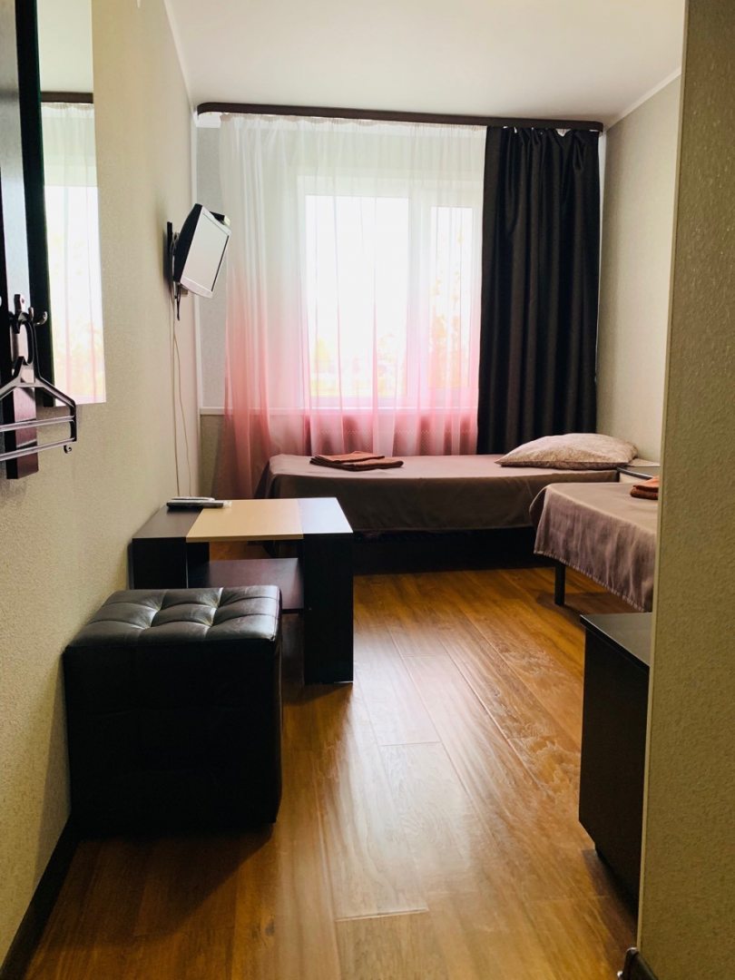 Двухместный (Двухместный номер стандарт с двумя раздельными кроватями и своими удобствами в номере) мини-отеля Khol.in hotel, Сыктывкар