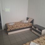 Двухместный (Двухместный), Гостиница Гепард