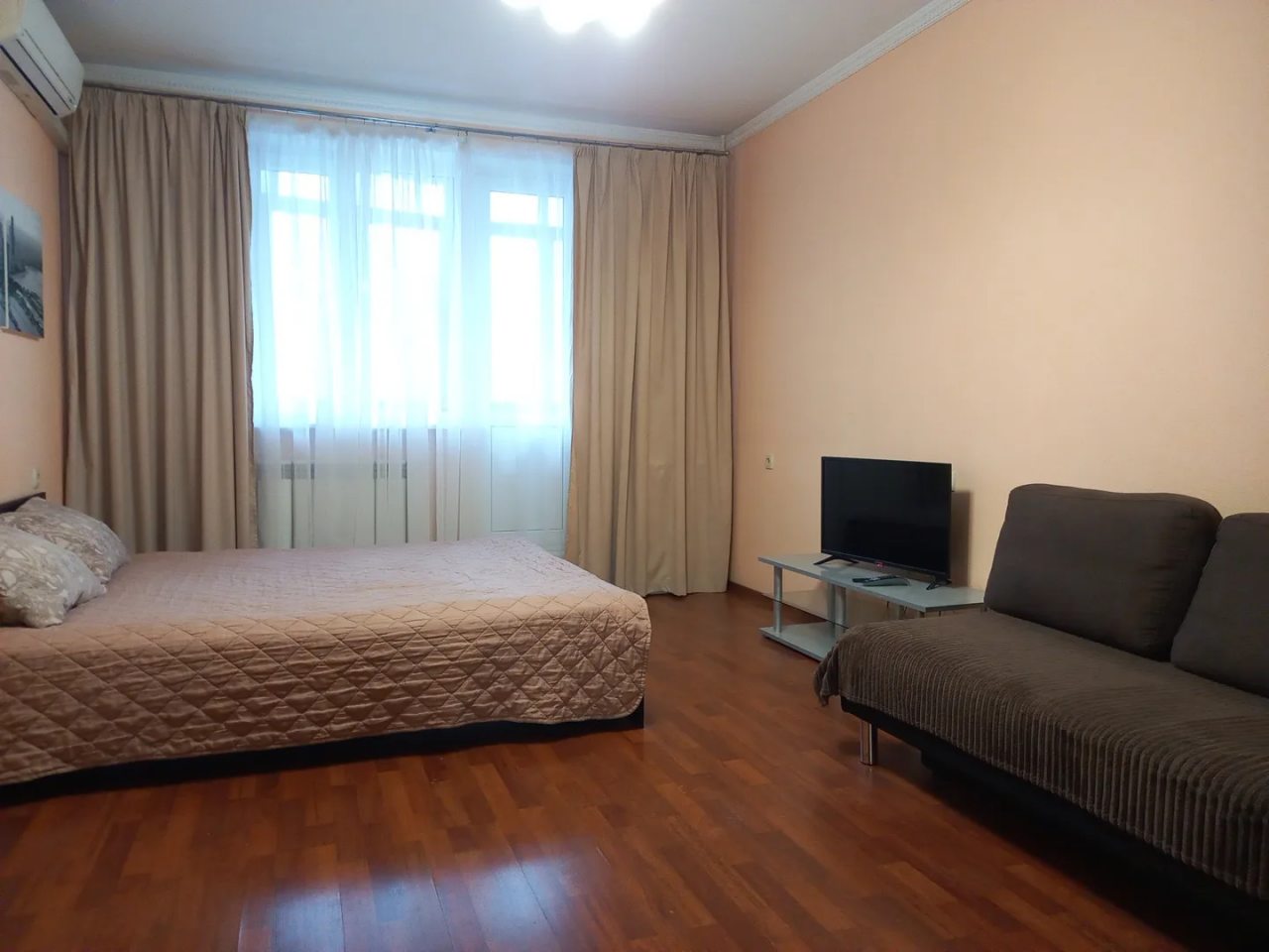 Жильё полностью ваше, ApartLux на Изумрудной