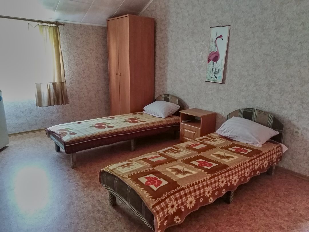 Двухместный (стандарт эконом) гостевого дома Фламинго, Малореченское, Крым