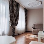 Полулюкс (Полулюкс), Гостевой дом Алие