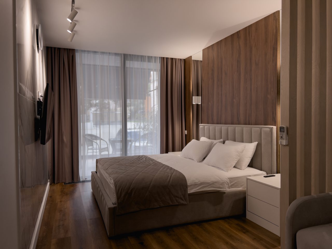 Четырехместный (Люкс 2-комнатный), Апарт-отель Монтевиль by Adamand Resort