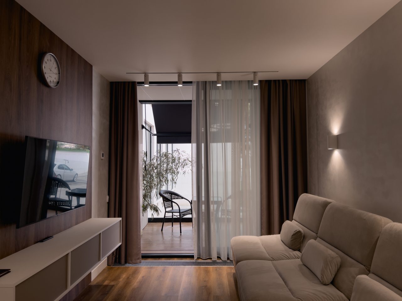 Четырехместный (Люкс 2-комнатный), Апарт-отель Монтевиль by Adamand Resort
