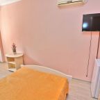 Трехместный (3х местный стандартный номер), Гостевой дом Надежда