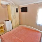 Трехместный (3х местный стандартный номер), Гостевой дом Надежда