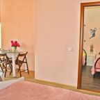 Люкс (2-х комнатный 5-ти местный люкс), Гостевой дом Надежда