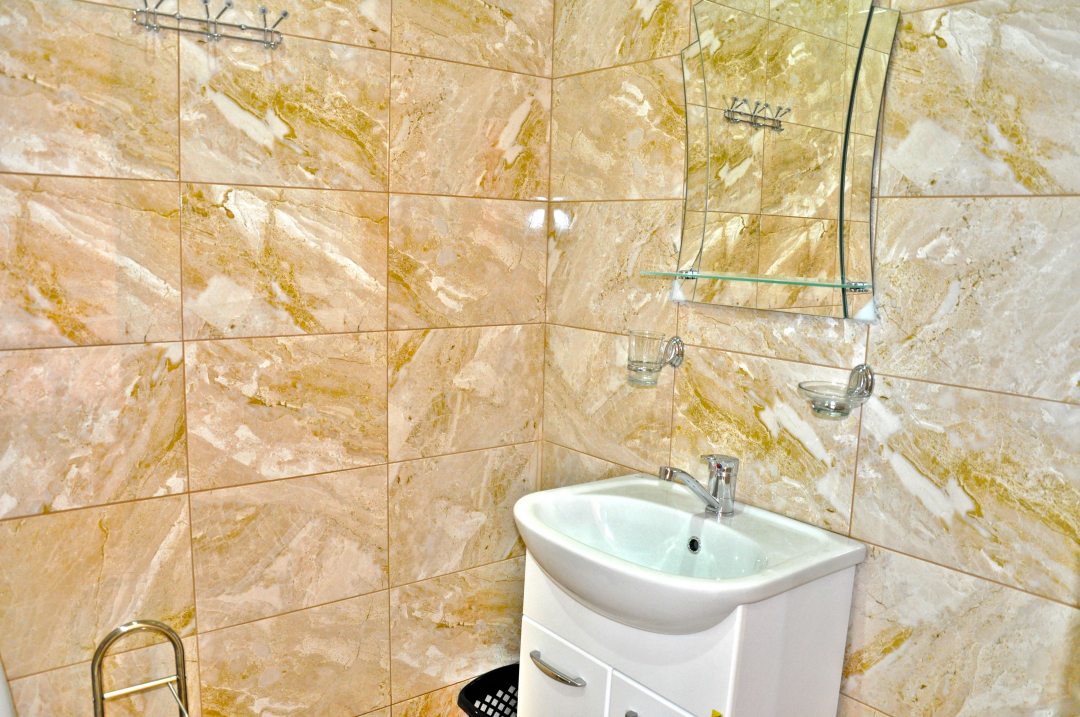 Люкс (5-ти местный люкс номер), Гостевой дом Надежда