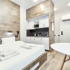 Двухместный (Улучшенные апартаменты с двуспальной кроватью), Апартаменты Гранд Сьютс by ACADEMIA