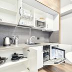 Апартаменты (Семейные апартаменты с большой кроватью и диваном), Апартаменты Гранд Сьютс by ACADEMIA