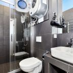 Апартаменты (Семейные апартаменты с большой кроватью и диваном), Апартаменты Гранд Сьютс by ACADEMIA