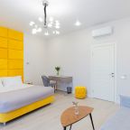 Апартаменты (Просторные Трехкомнатные с 2 спальнями и кухней-гостиной), Апартаменты Гранд Сьютс by ACADEMIA