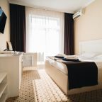 De Luxe (Номере Delux с кроватью размера "KingSize" и балконом), Спа-отель GemstHotel&Spa