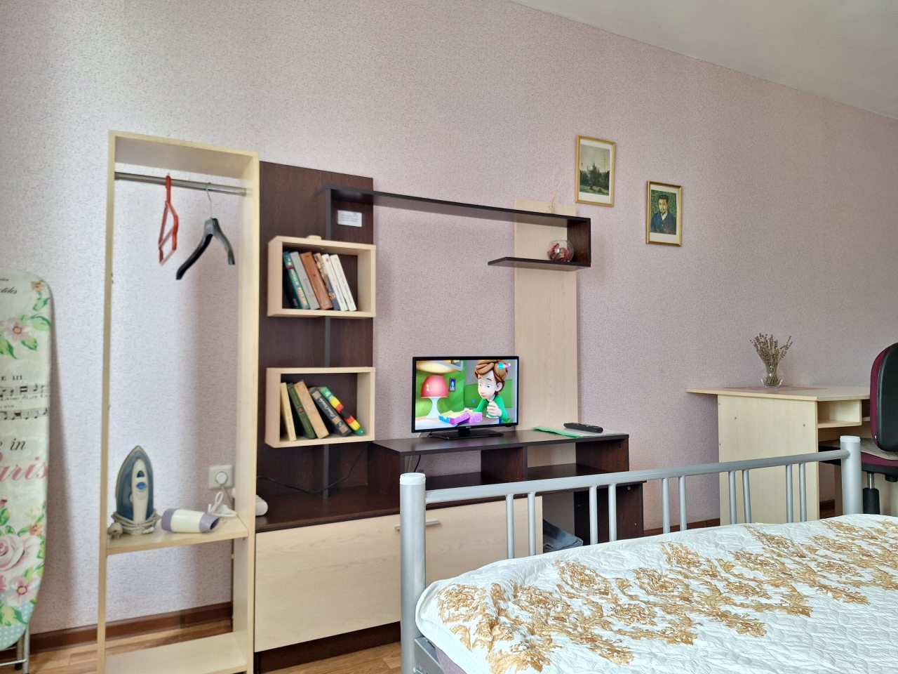 Квартира (Вид на реку,кабельное ТВ,сплит,WiFi), Квартиры с видом на реку Кубань