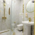 Трёхместный и более (Стандарт 402), Отель Gold City
